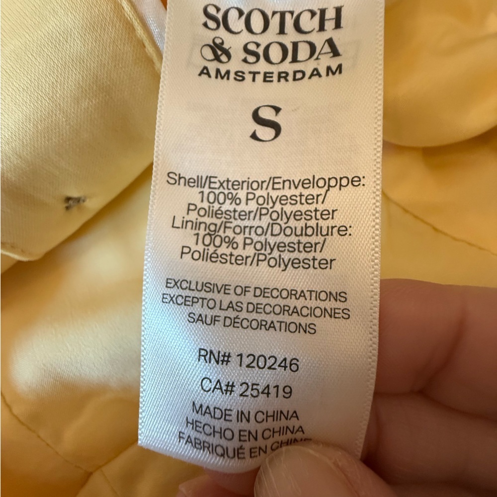 NWT Scotch & Soda Satin Tailored Vest Golden Haze Yellow Small - Picture 9 of 13